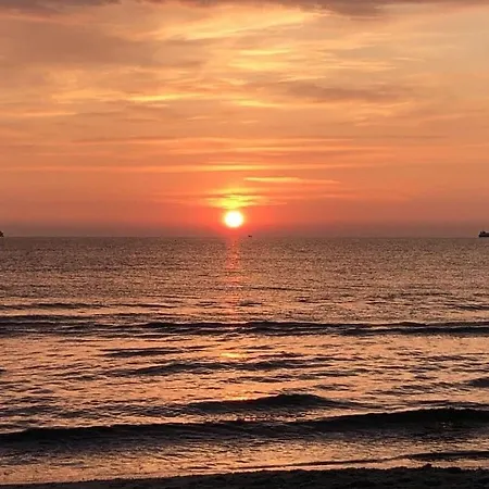 With 2 Bedrooms Holiday home *